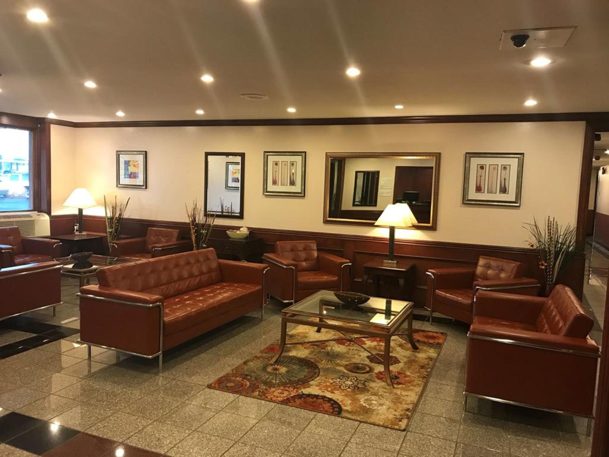 Ramada By Wyndham Albert Lea Ngoại thất bức ảnh