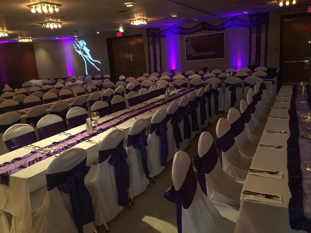 Ramada By Wyndham Albert Lea Ngoại thất bức ảnh
