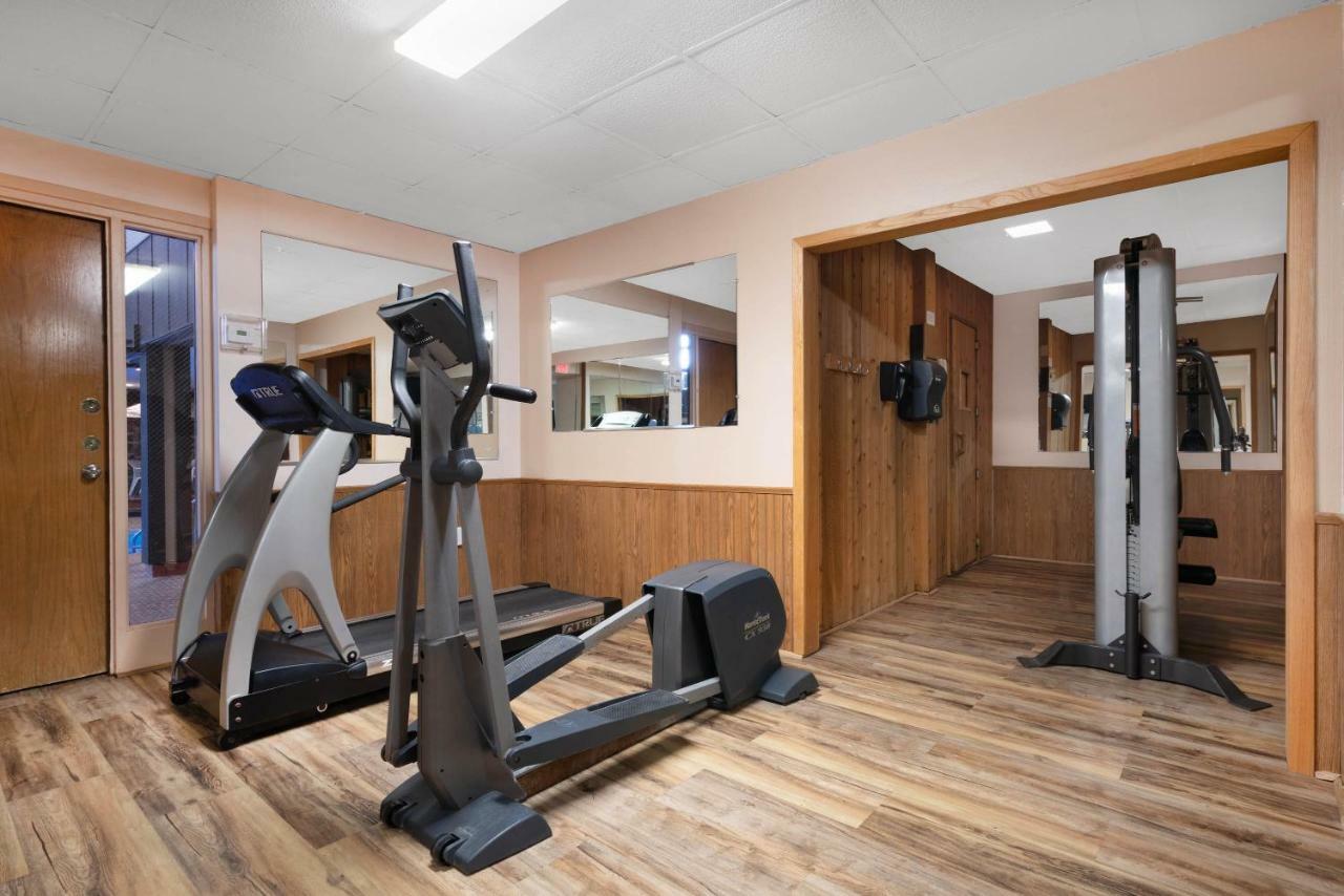Ramada By Wyndham Albert Lea Ngoại thất bức ảnh