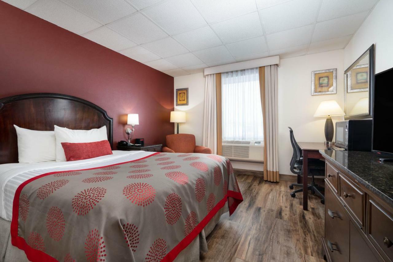 Ramada By Wyndham Albert Lea Ngoại thất bức ảnh