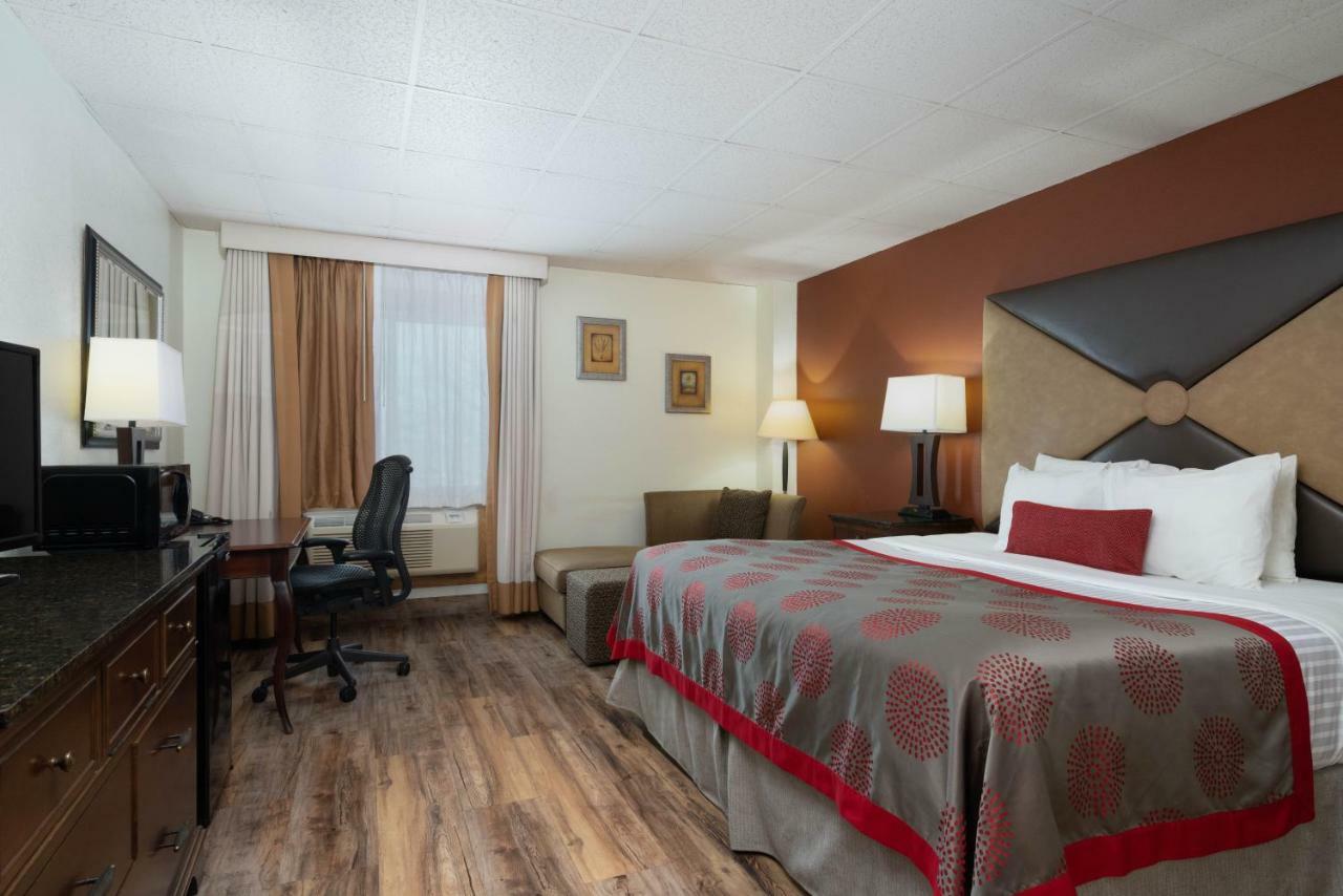Ramada By Wyndham Albert Lea Ngoại thất bức ảnh
