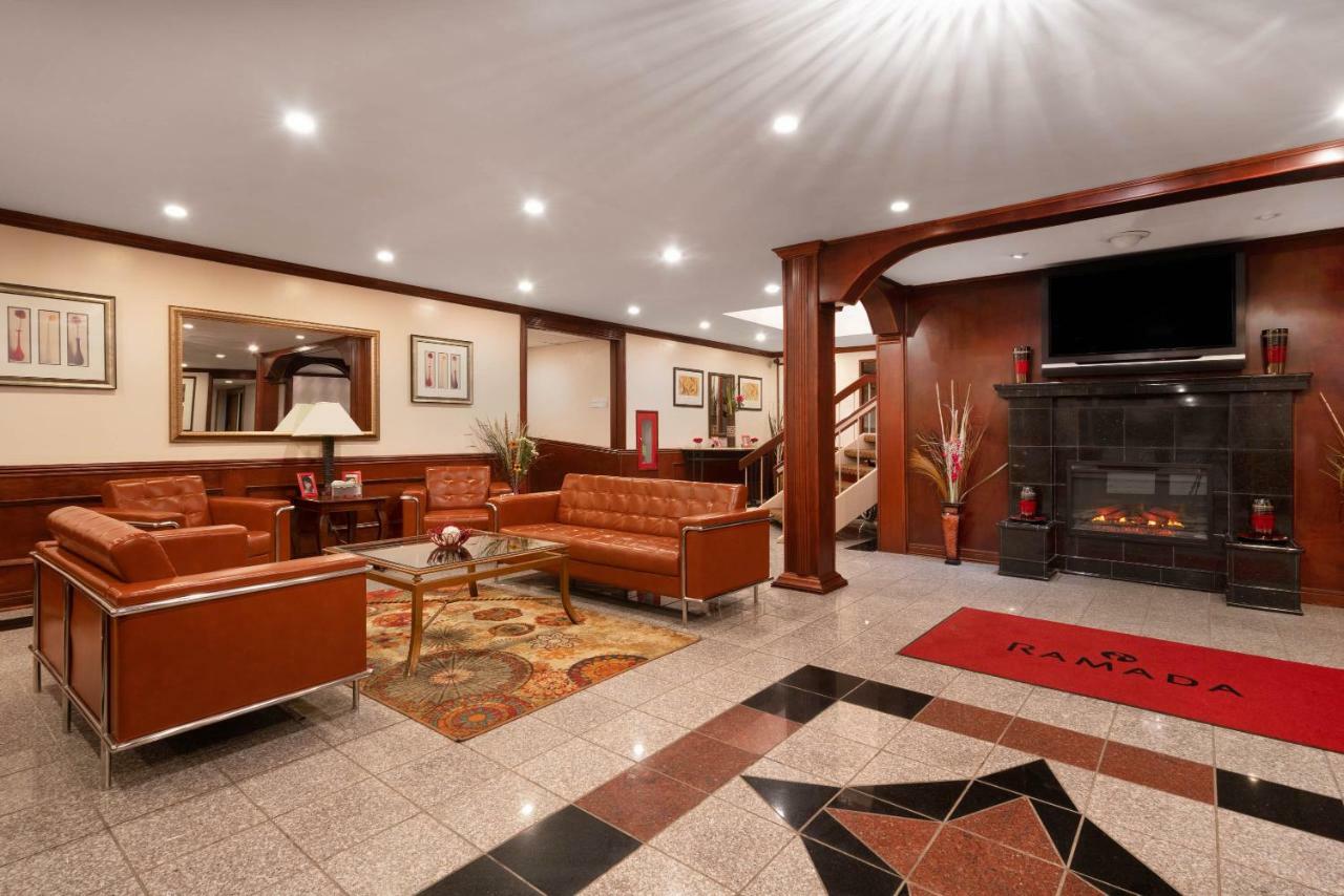 Ramada By Wyndham Albert Lea Ngoại thất bức ảnh