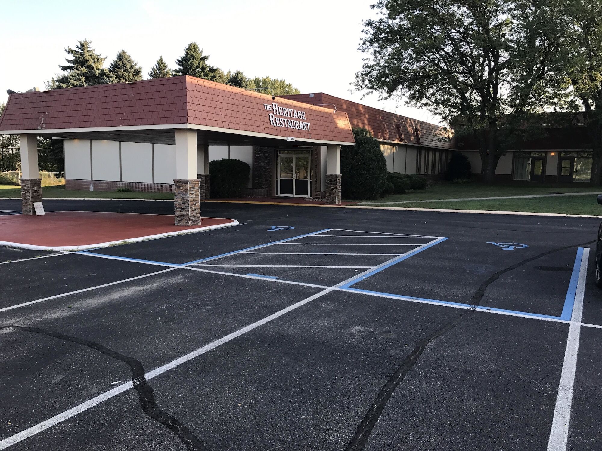 Ramada By Wyndham Albert Lea Ngoại thất bức ảnh