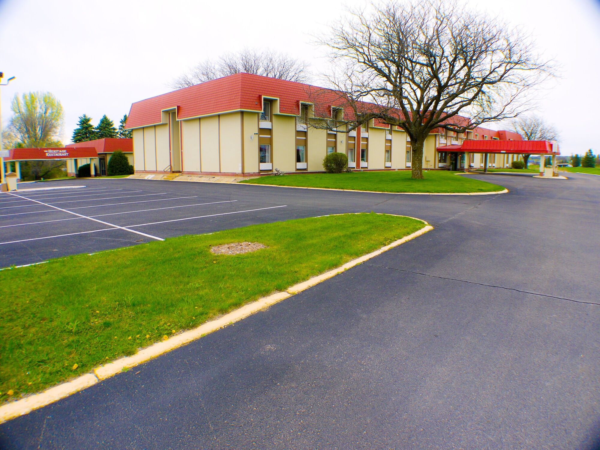 Ramada By Wyndham Albert Lea Ngoại thất bức ảnh
